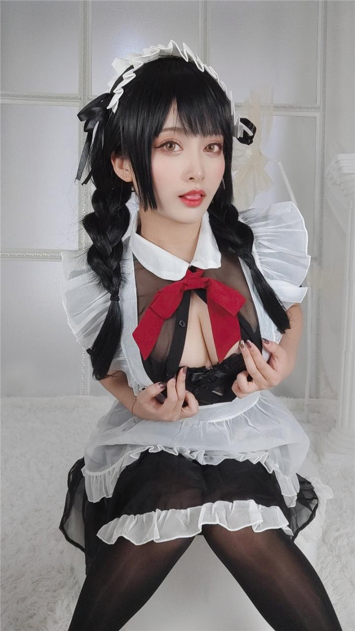 洛璃 LoLiSAMA 黑丝女仆 [93P2V-535MB]
