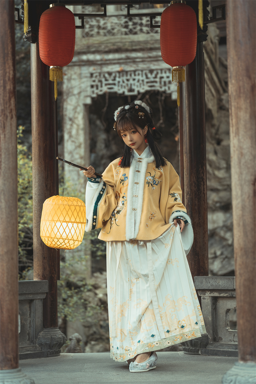 [免费][微博动漫博主] 蠢沫沫 - 汉服私影 [9P/110MB]