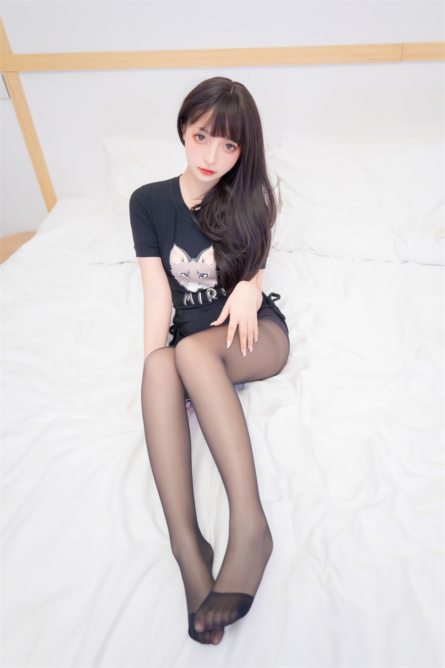 [少女写真]神楽坂真冬 - 11月微博订阅 [68P/280MB]