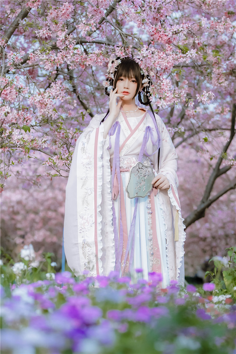 Nyako喵子 樱花汉服 花神祈愿 [52P-219MB]