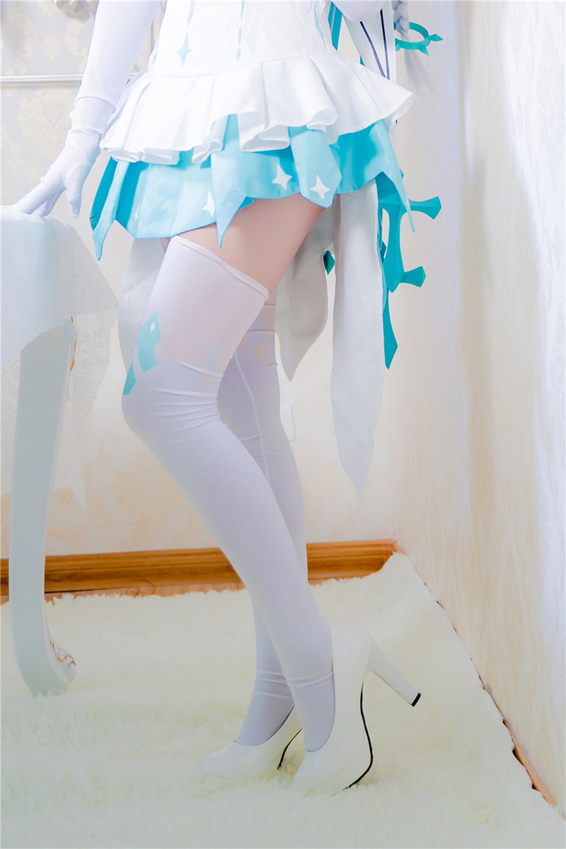 墨玉-M NO.009 琪亚娜 冬之公主 [40P-36MB]