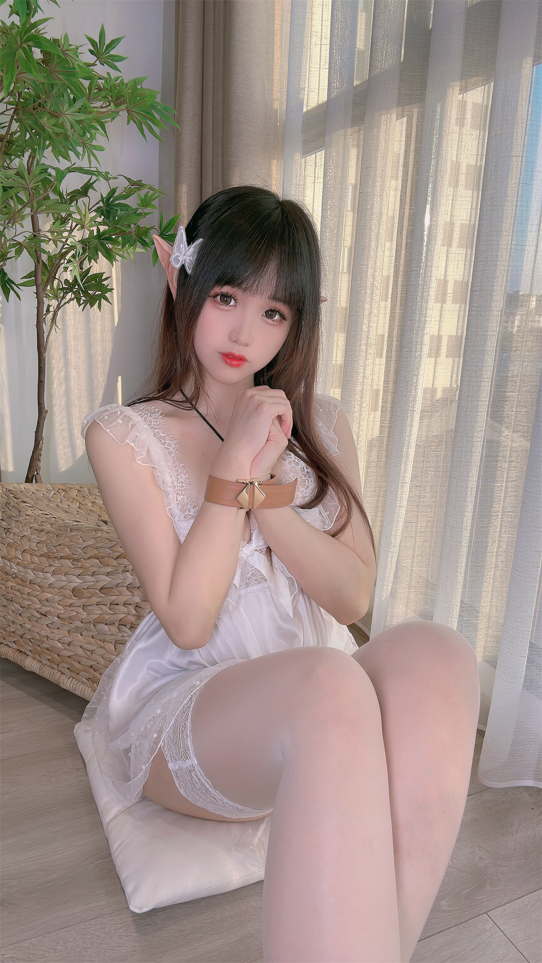 miko酱ww NO.022 束缚精灵 [24P-259MB]