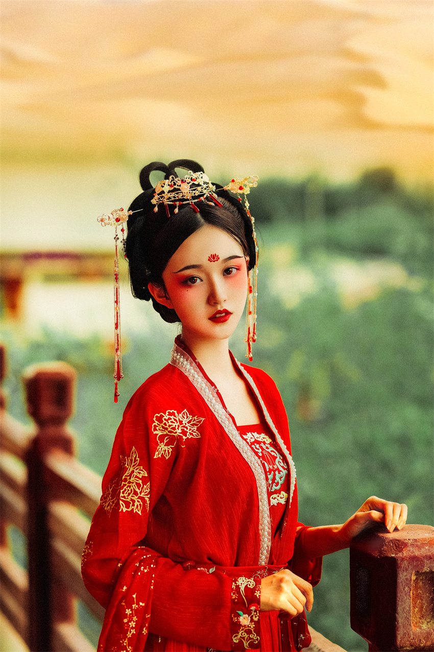 沧霁桔梗 NO.011 梦千年 [27P-866MB]