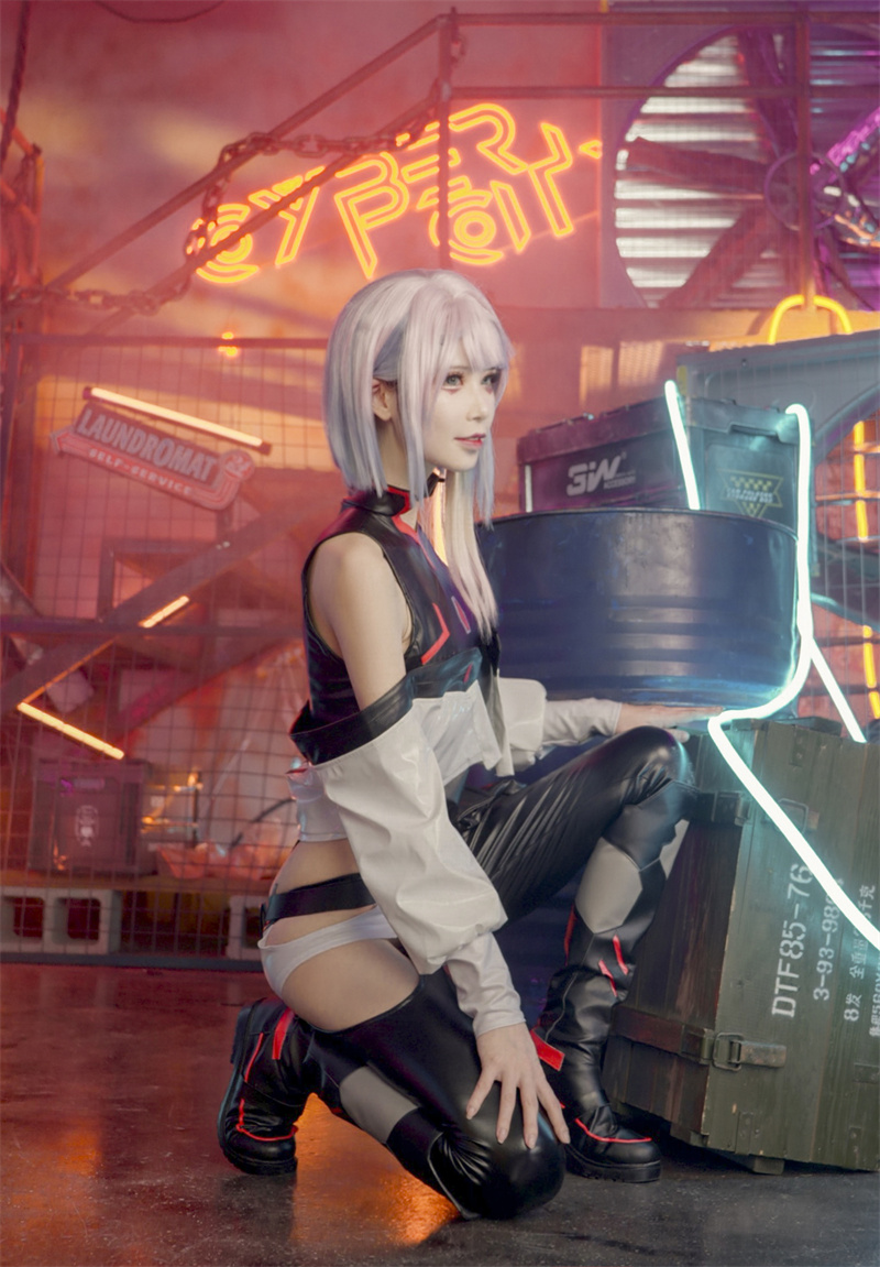 爱老师 赛博朋克 露西 NO.045   [18P-176MB]