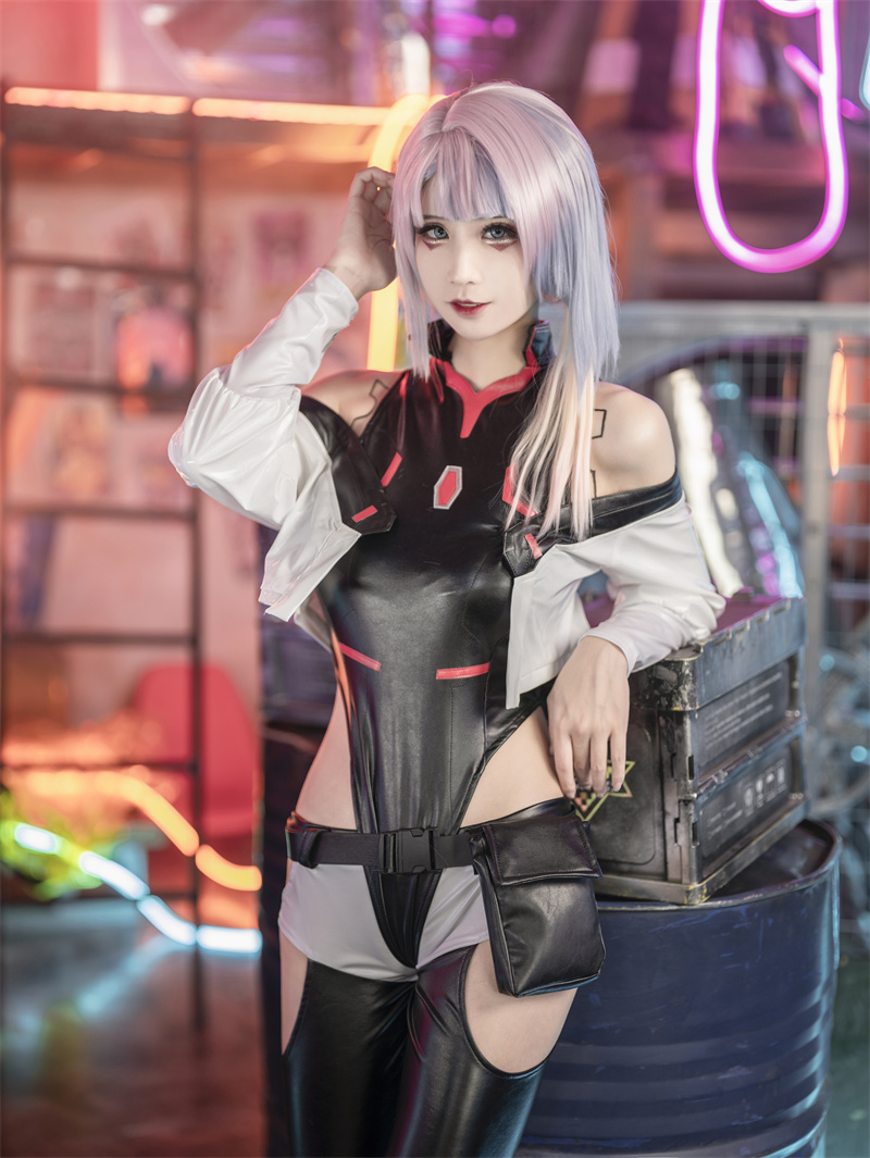 爱老师 赛博朋克 露西 NO.045   [18P-176MB]