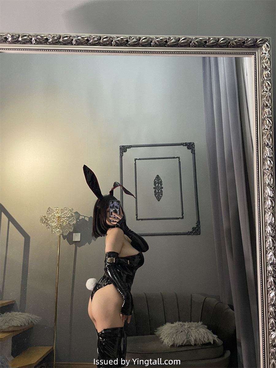 末夜787 NO.020 黑色漆皮兔女郎 [44P1V-829MB]